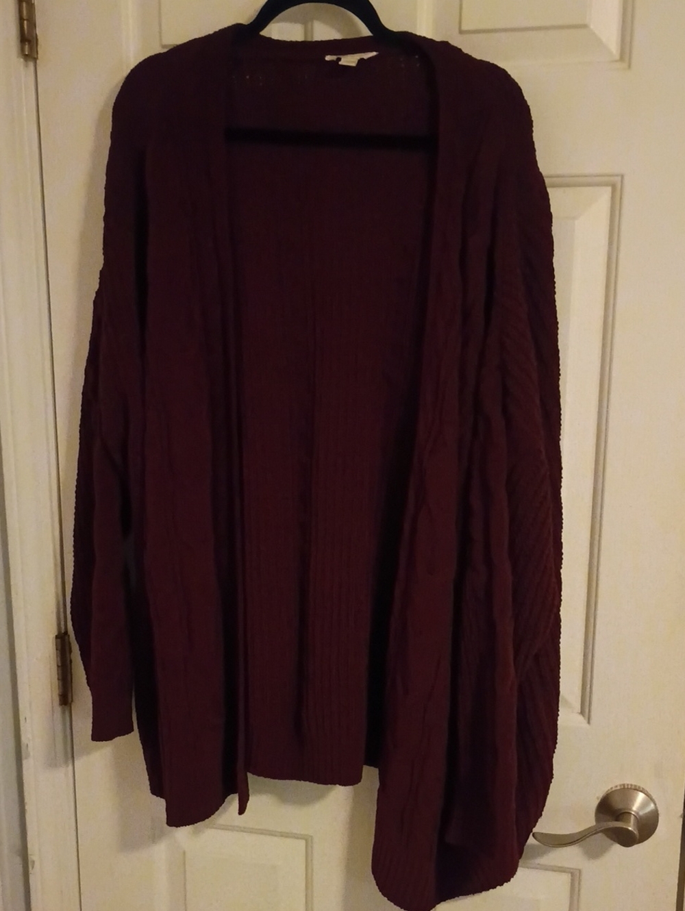 Cato Open-Front Cable Knit Cardigan in Deep Burgundy